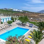 Zorbas Santorini Hotel 3*