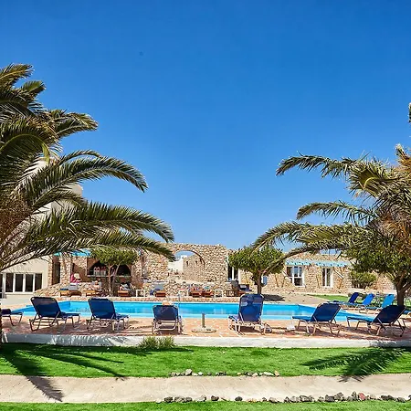 Zorbas Santorini 3* Pýrgos