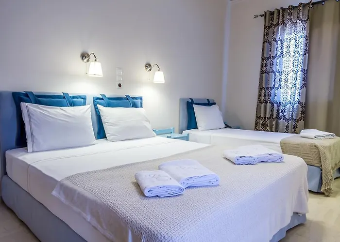Zorbas Santorini 3*