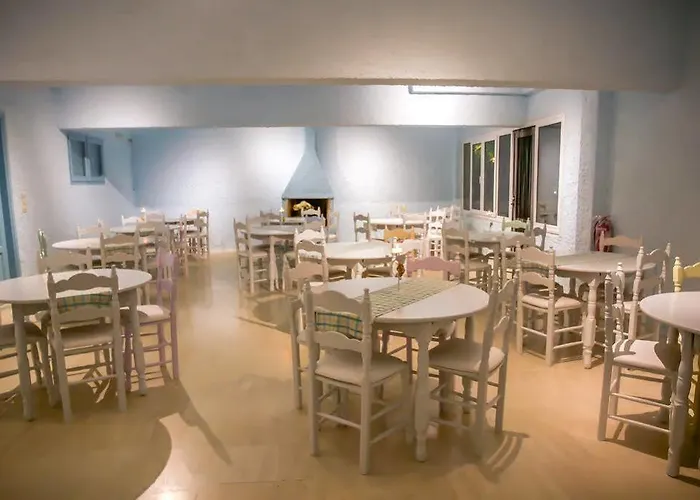 Hotel Zorbas Santorini Pyrgos Kallistis