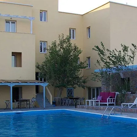 Zorbas Santorini 3* Pyrgos Kallistis