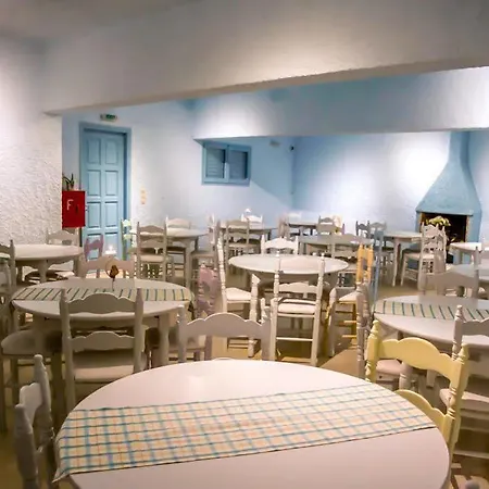 Zorbas Santorini Ξενοδοχείο 3*