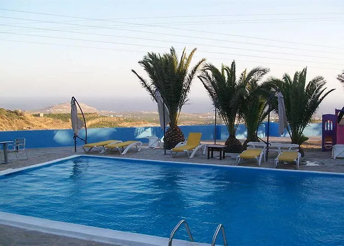 Zorbas Santorini Hotel Pýrgos