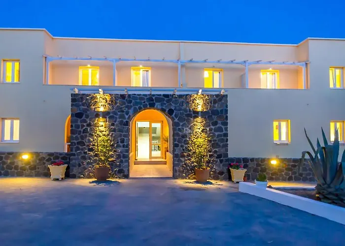 Zorbas Santorini 3*