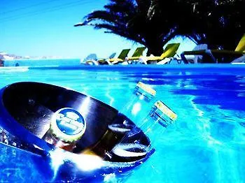 Hotel Zorbas Santorini